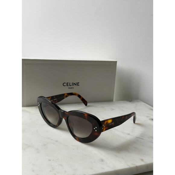 NEW Celine CL40320U 3 Dots Cat Eye Brown Sunglasses - Picture 2 of 6